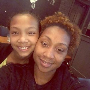 Meet your Posher, Latoyia